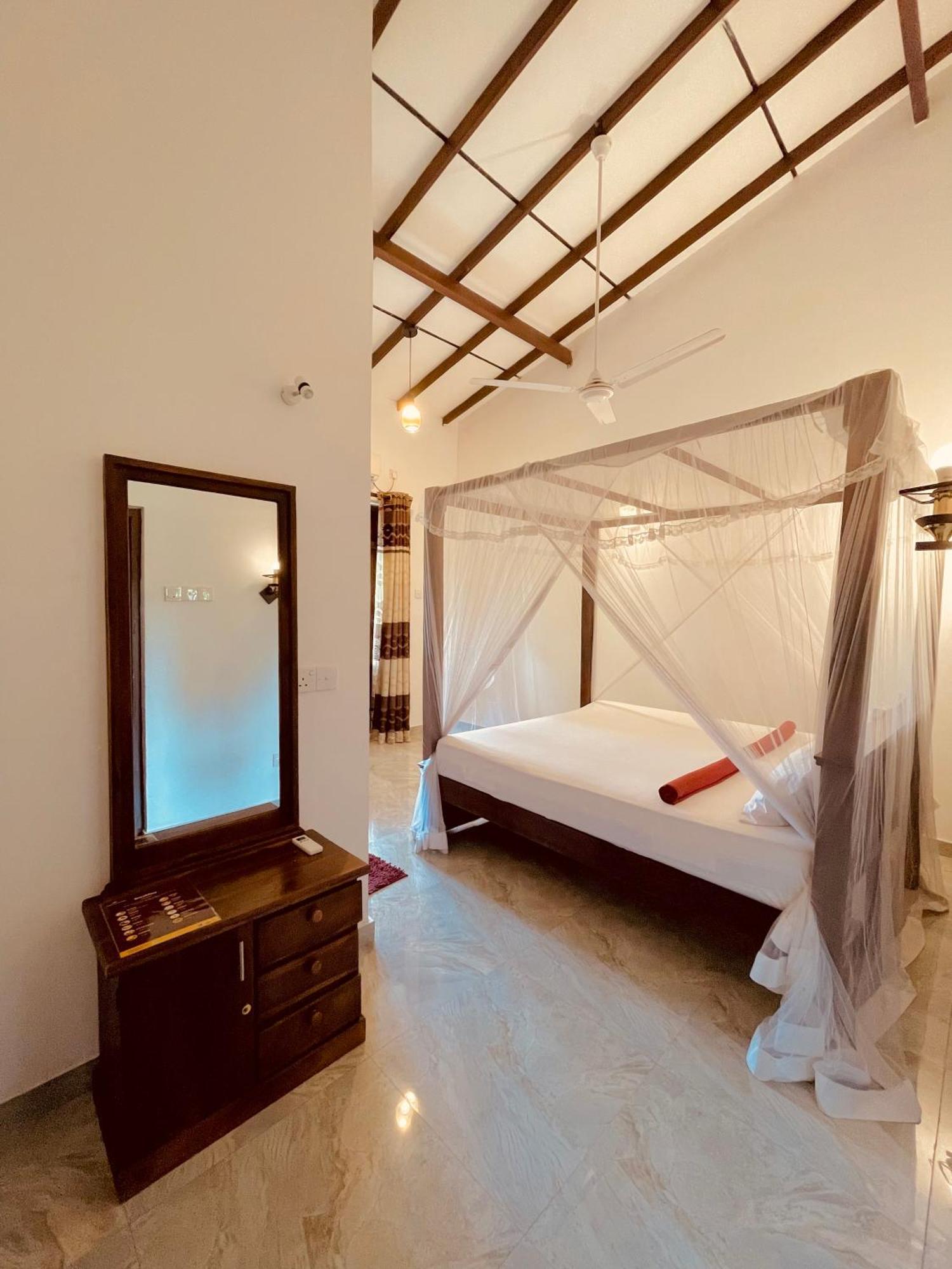Riverwood Villa Weligama Værelse billede